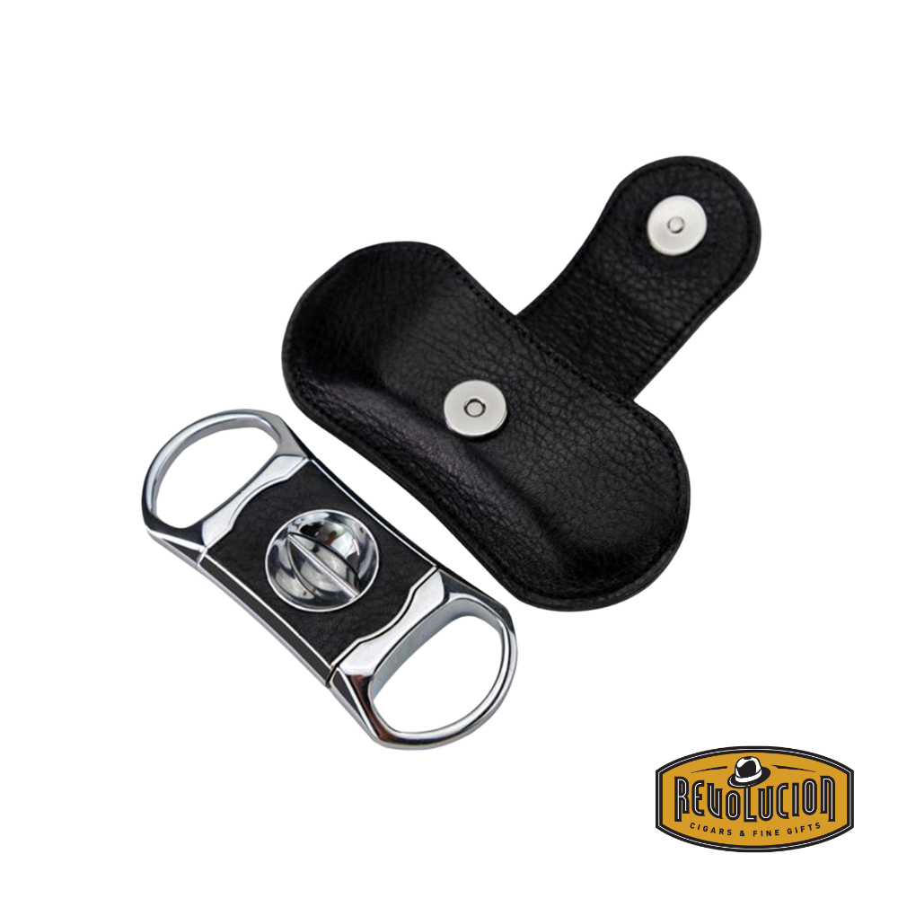 Brizard & Co. "V" Cigar Cutter – Dakota Black (with Leather Case): A premium V-cut cigar cutter in Dakota Black leather, displayed alongside its matching leather case, combining craftsmanship with functionality for a refined cigar-cutting experience.