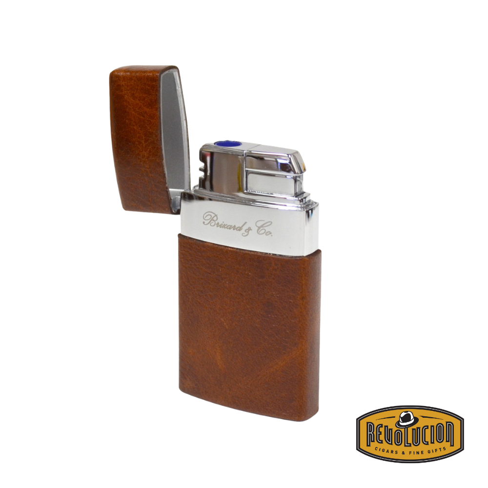 Brizard & Co Venezia Single Flame Lighter in Antique Saddle, displayed with its lid open, revealing the ignition mechanism and single flame system.