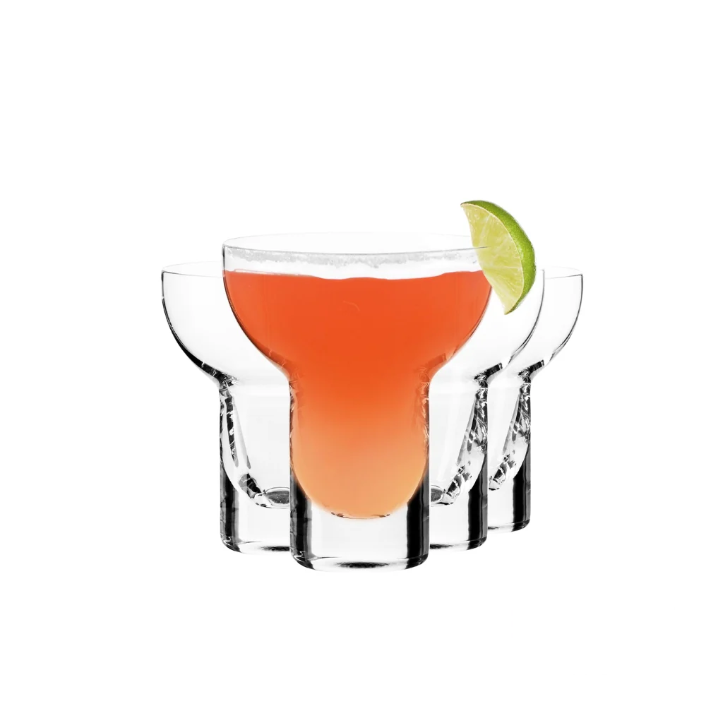 Set of Krosno Shake Collection No. 2 cocktail glasses, showcasing a bold cocktail garnished with lime, highlighting their contemporary design and versatility.