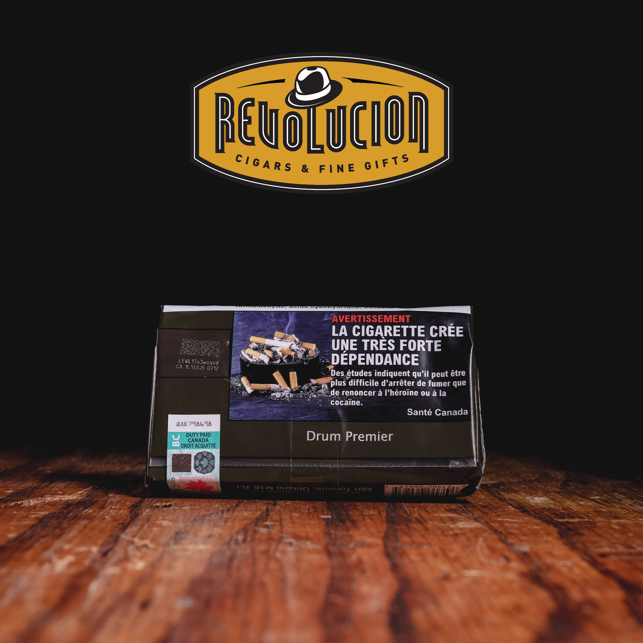 Top view of Drum Premier Halfzware Light Blue Shag Rolling Tobacco - 50g, displaying the sealed pack.