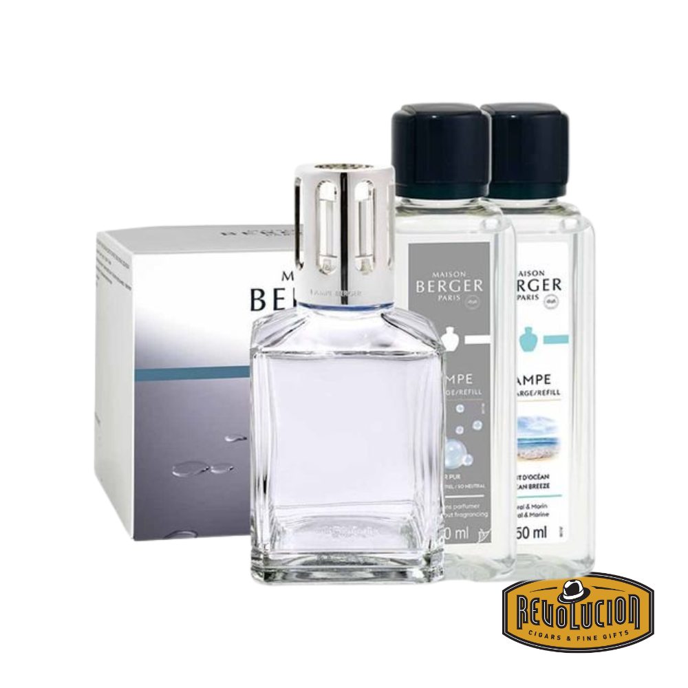 Lampe Berger Essential Starter Kit Square featuring a clear glass square lamp with silver top, two 250 ml fragrance refills, and original packaging.