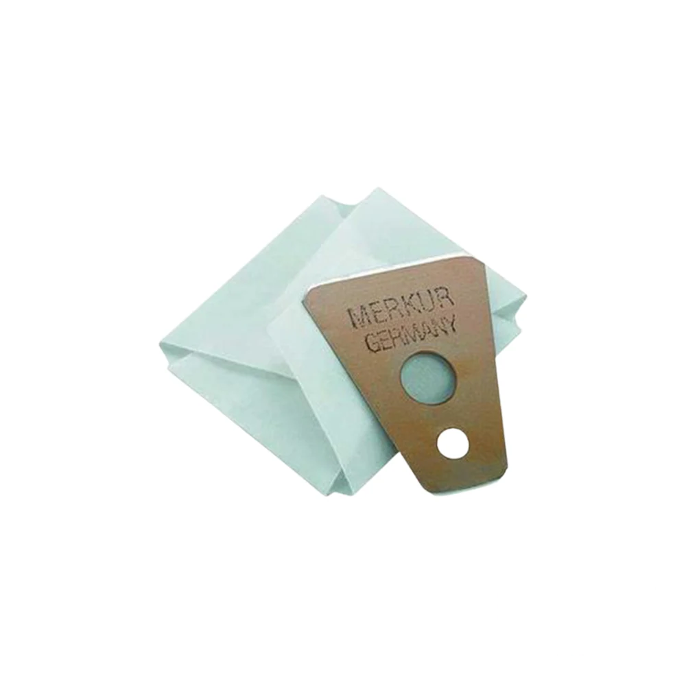 Merkur Detailing Blade 10-Pack – Front of packaging displaying branding and quantity.