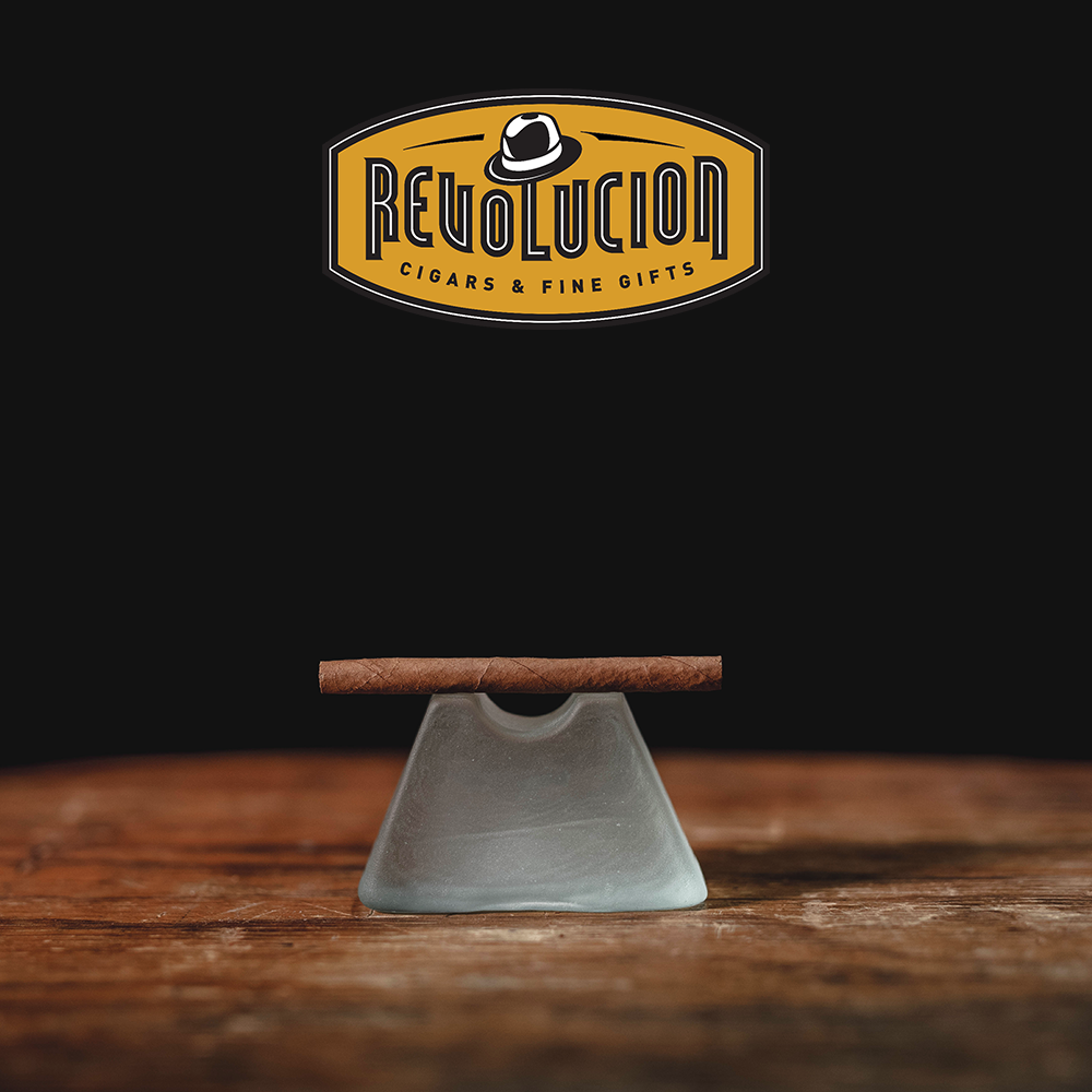 Side view of the Neos Days Mini Cigarillo box, emphasizing its compact and stylish presentation.