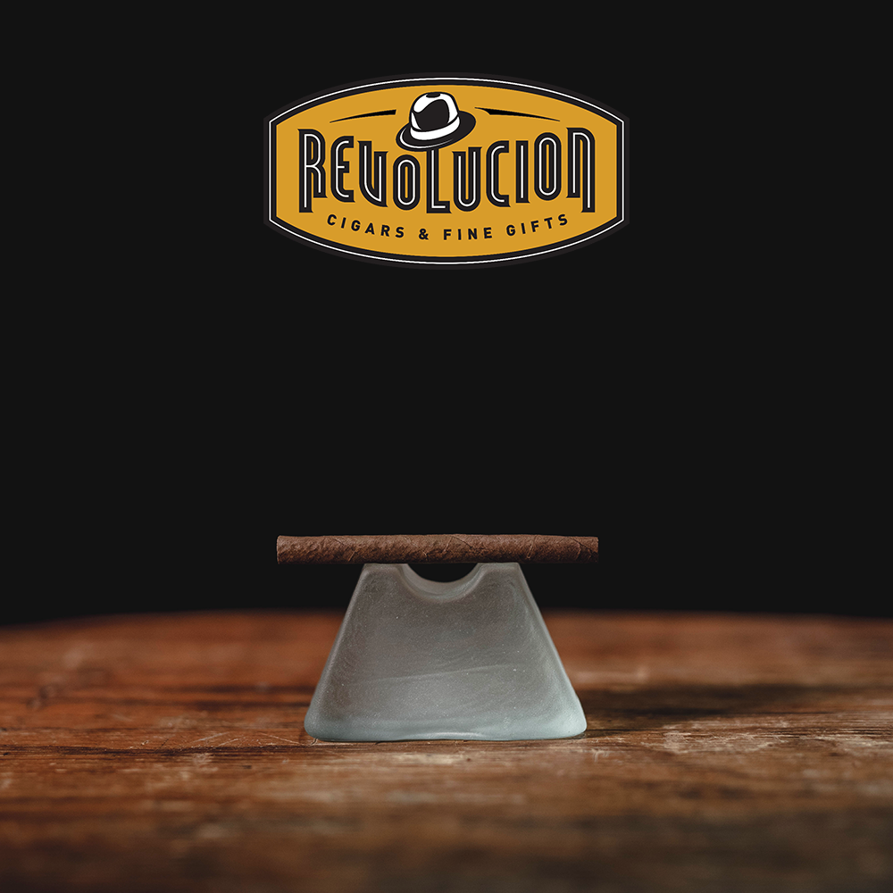 Side view of the Neos Original Mini Cigarillo box, emphasizing its compact and stylish presentation.