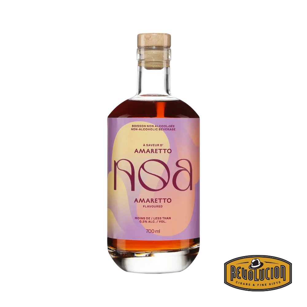 NOA Amaretto Non-Alcoholic 700 ml bottle with its elegant amber hue and refined label, offering a sophisticated alcohol-free alternative to the classic Italian liqueur.
