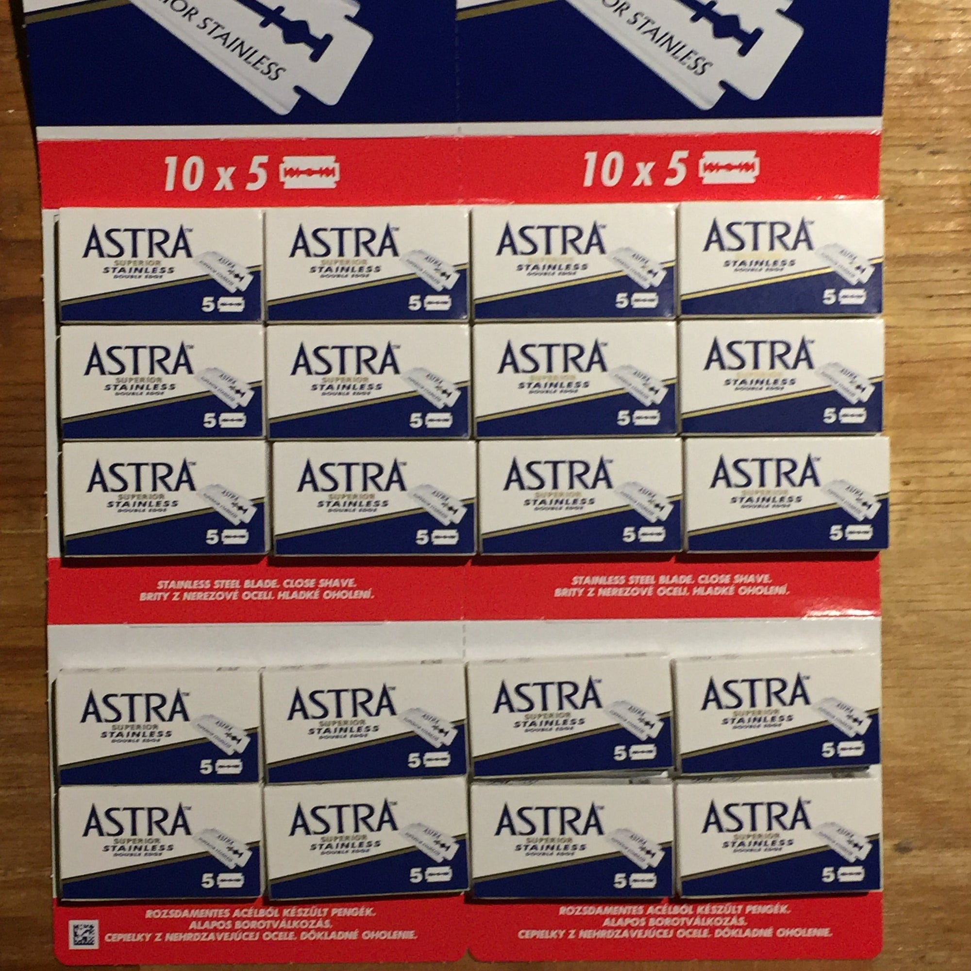 Astra Stainless Steel Razor Blades - packk