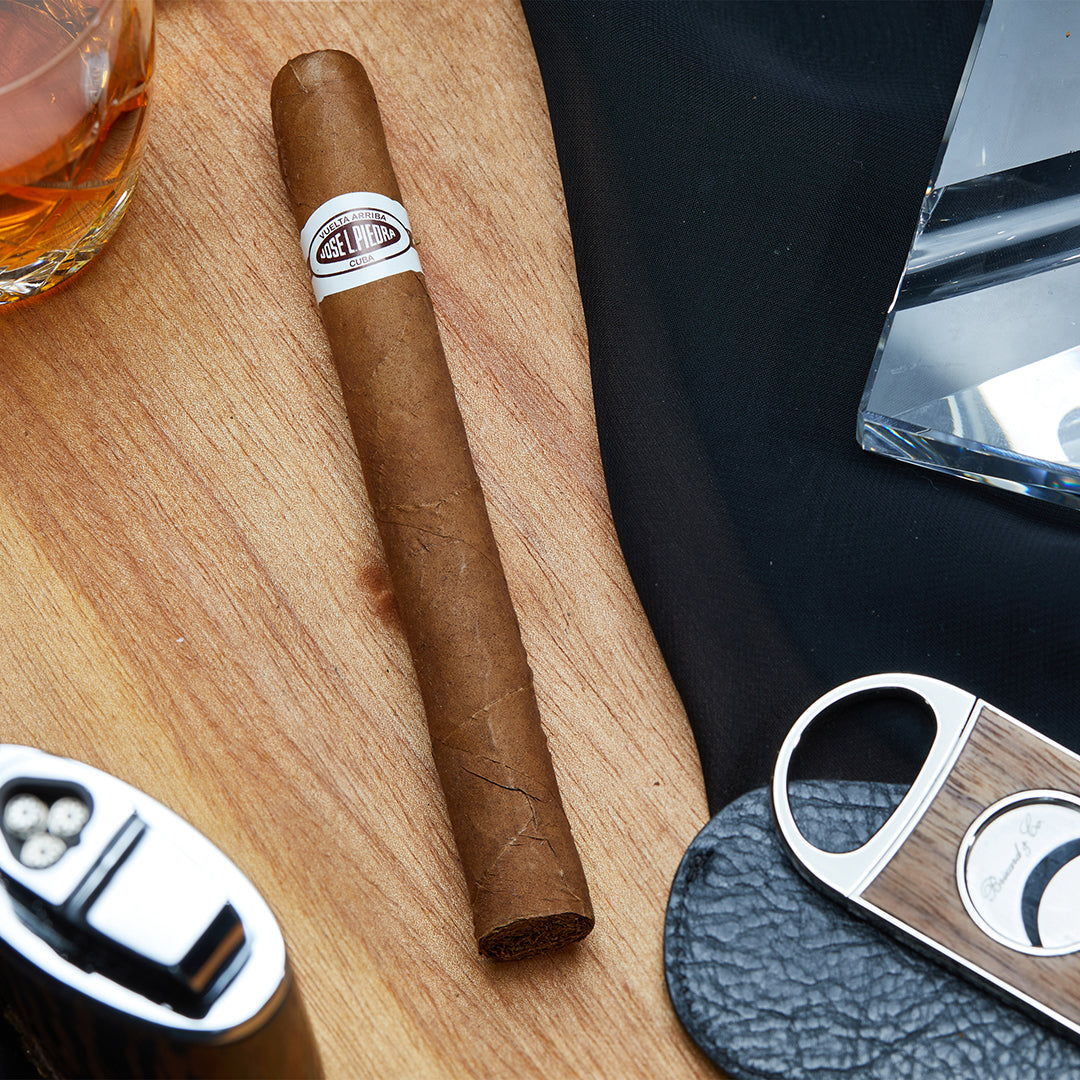 JosePiedraCazadores-Web-Square