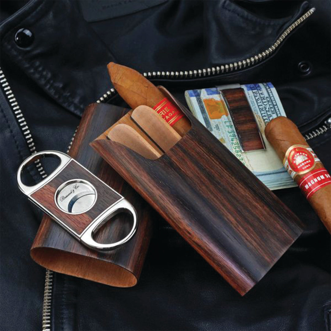 Showband_Ebony_Lifestyle