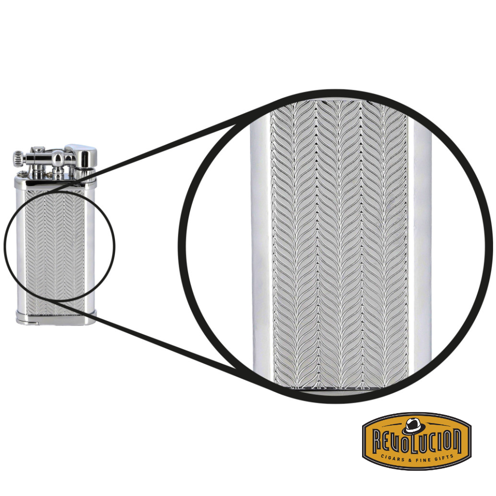 Detailed close-up of the IM Corona Old Boy 3700’s textured surface, showcasing its fine craftsmanship and brushed metal pattern.