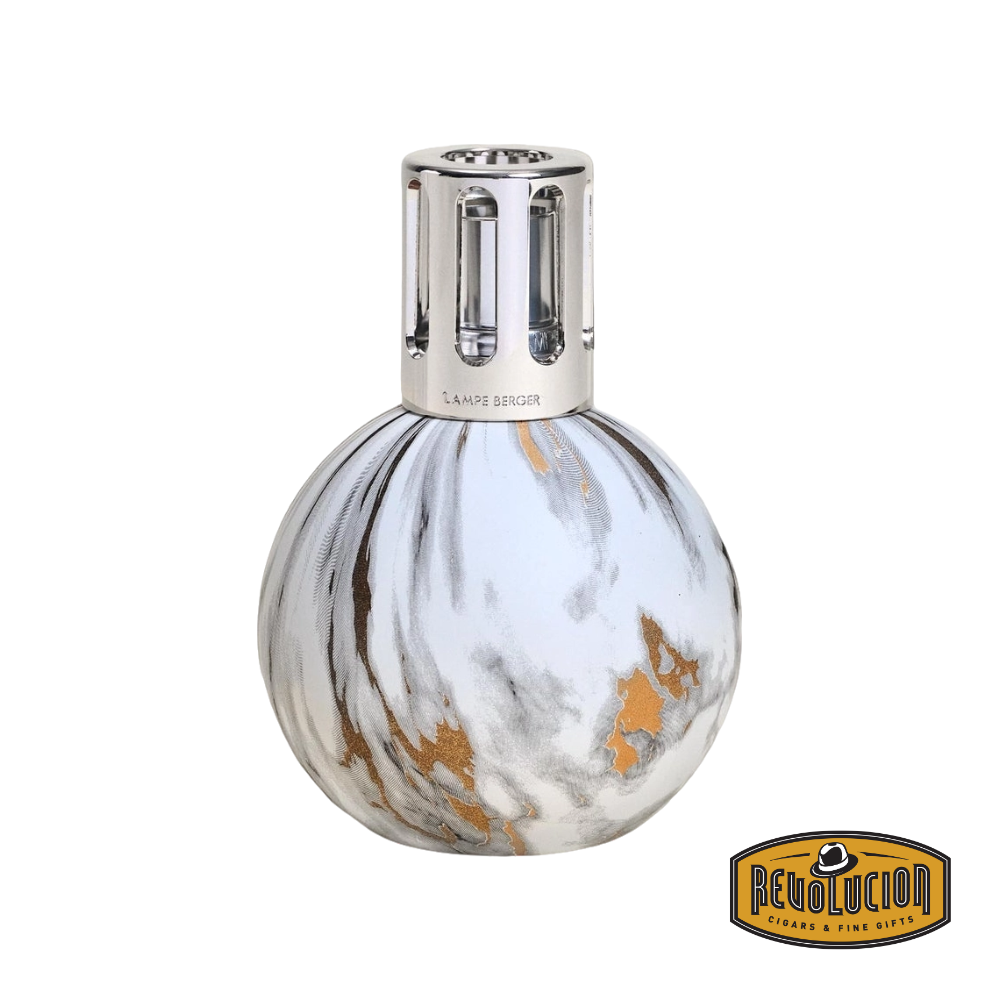 Maison Lampe Berger Marbrure White Lamp standing alone, showcasing its marbled surface and metallic crown.