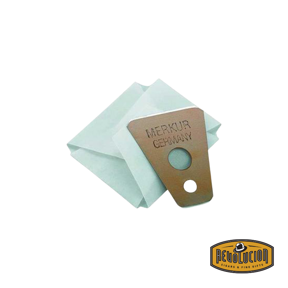 Merkur Detailing Blade 10-Pack – Front of packaging displaying branding and quantity.