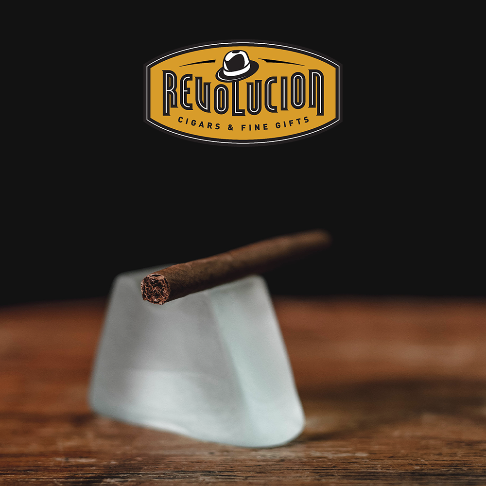 neos mirage cigarillo in plain packaging at revolucion lifestyle vancouver, the best cigar, tobacco and gift shop online.