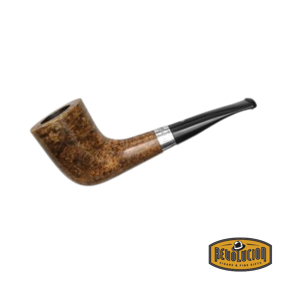 Peterson Short Smooth (268) Fishtail Smoking Pipe, showcasing its sleek, polished briar bowl and curved stem from a side view.