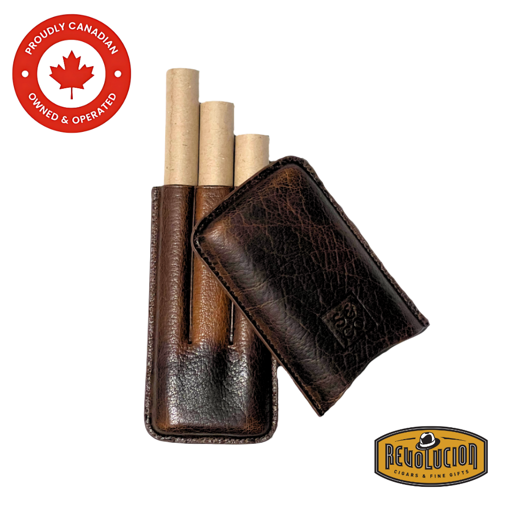 Opened Style & Co cigar case showing interior slots for three toro cigars, crafted in premium chestnut leather.