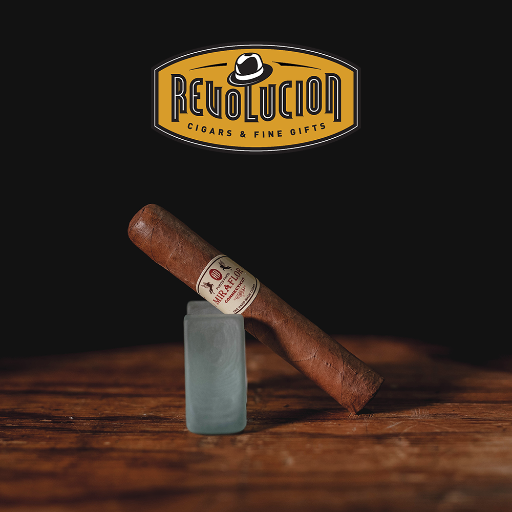 Alec Bradley Mira Flor Connecticut Robusto Mild Strength Cigar