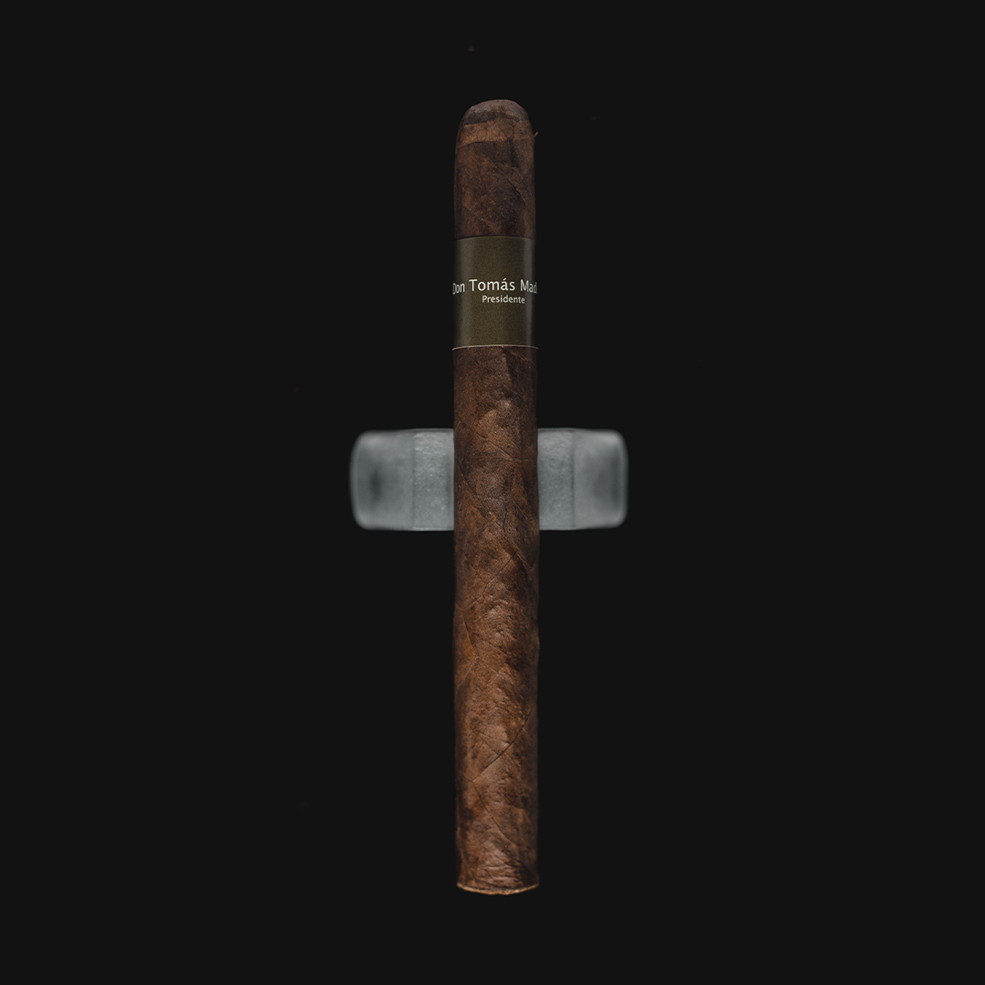 Don Tomas Clasico Presidente Maduro – full strength Honduran cigars with a bold profile and classic maduro wrapper.