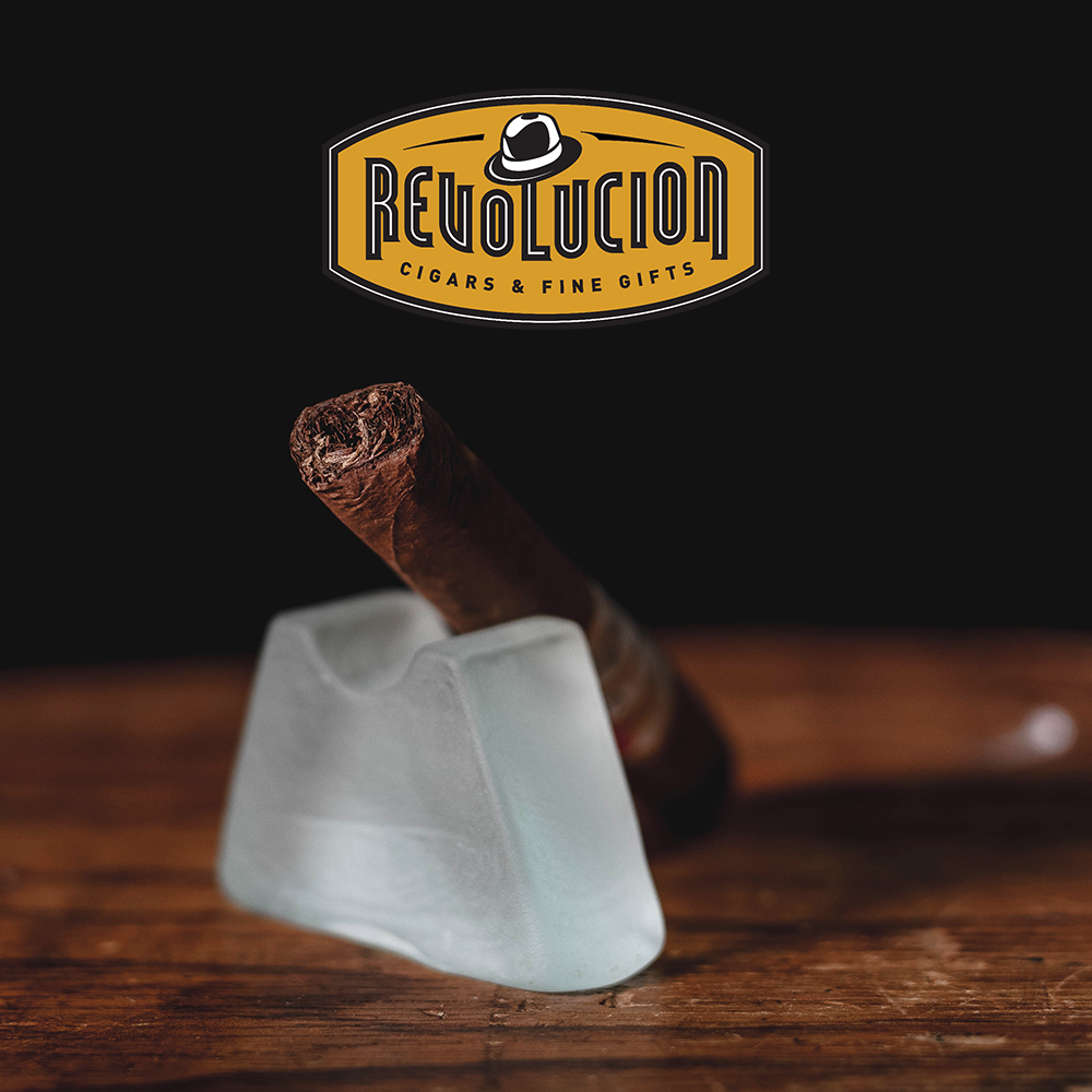 EP Carrillo New Wave Brillante Robusto Mild-Medium Strength Dominican Cigar