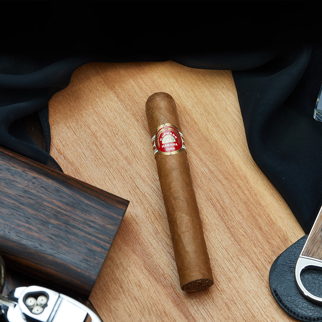 Cigares cubains H.Upmann Connossieur N1 Robusto, force légère à moyenne