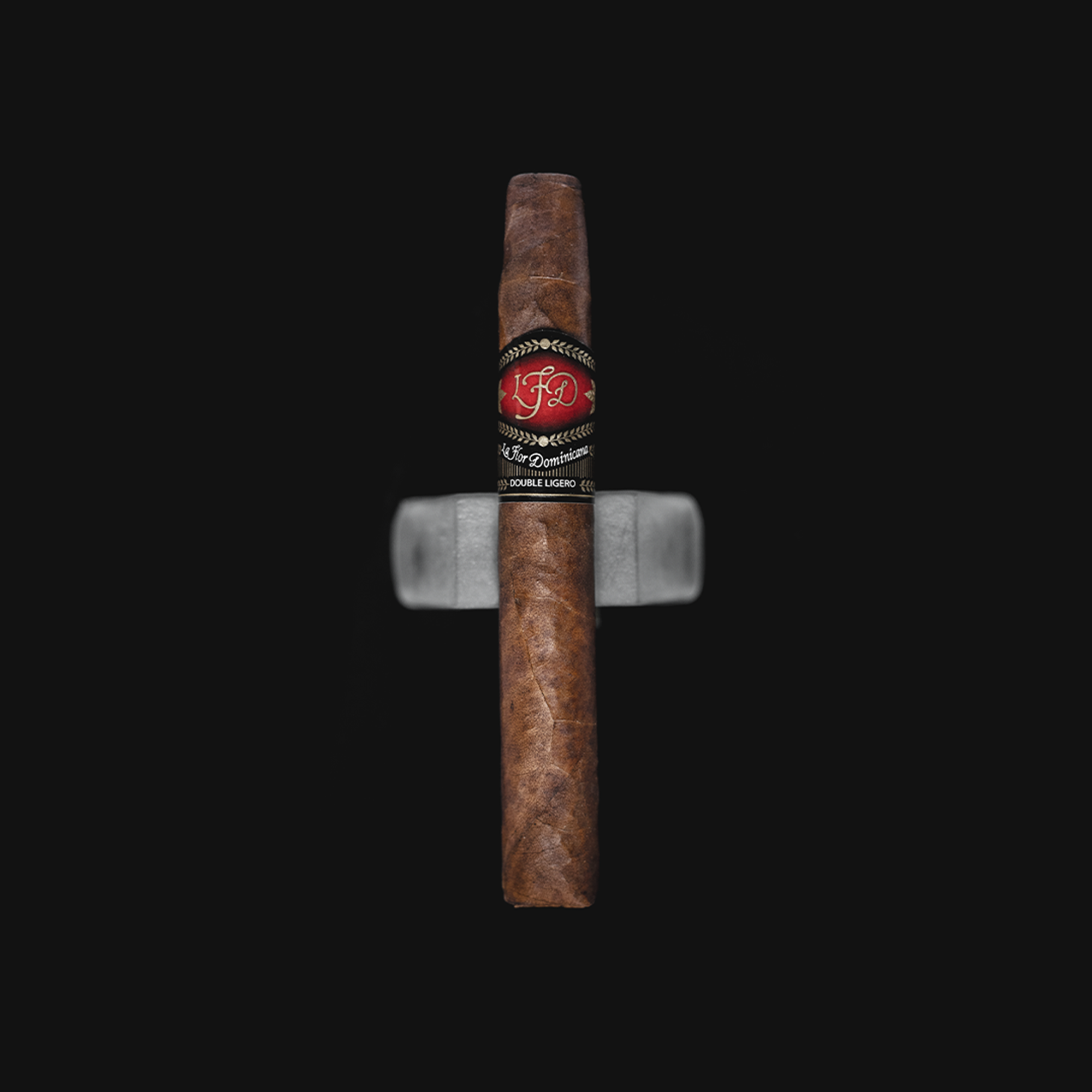 La Flor Dominicana Chisel Double Ligero – medium-full strength Dominican cigars with signature chisel tip and rich, spicy flavor.