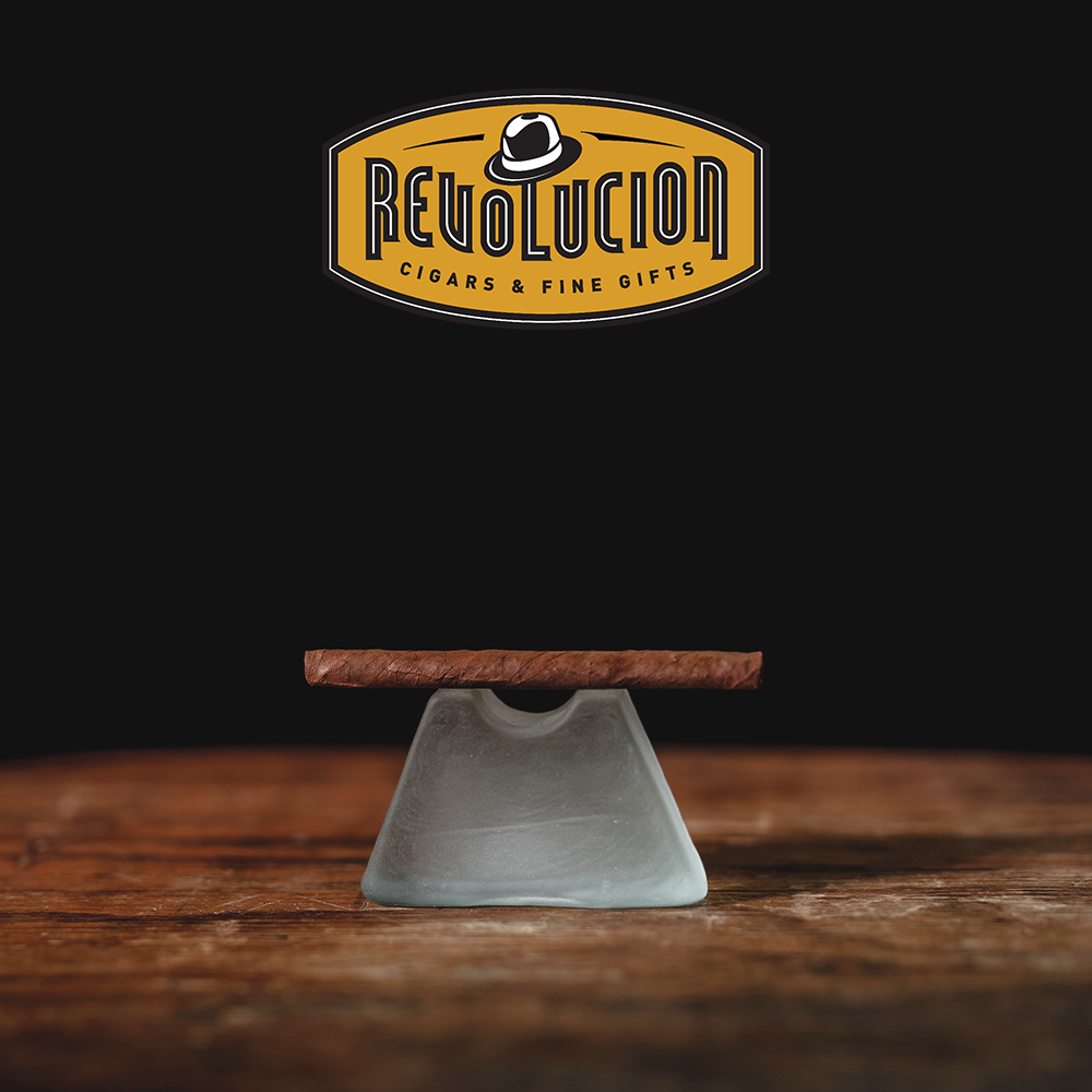 A side profile of the Cuban cigarillo, displaying its finely crafted shape and texture.