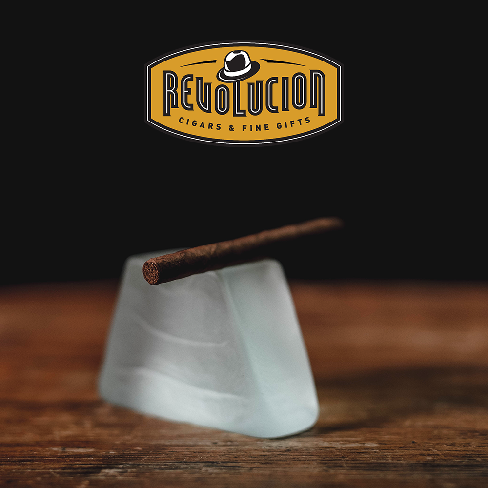 A side profile of the Cuban cigarillo, displaying its finely crafted shape and texture.