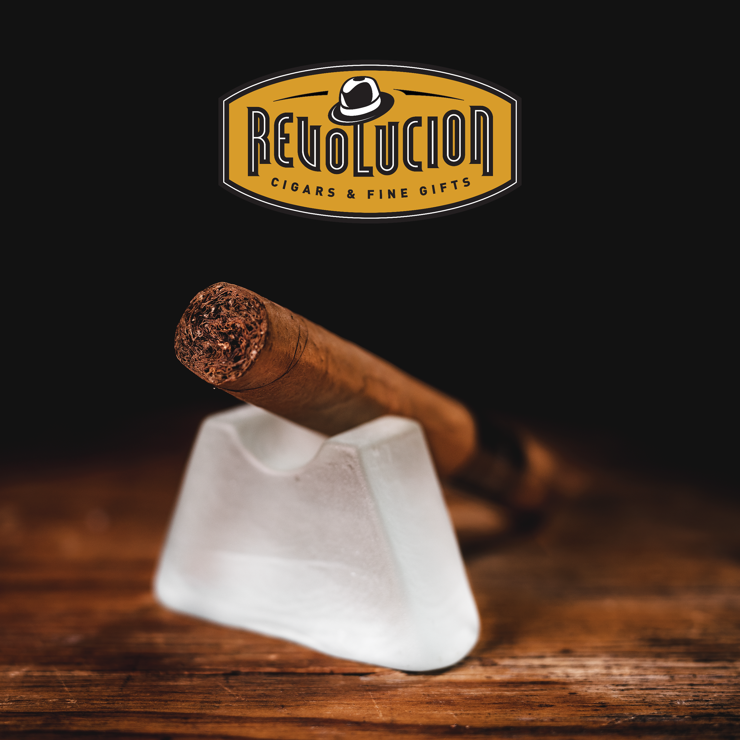 Undercrown_Shade_Gran_Toro_Foot